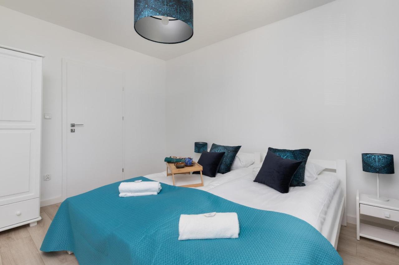 Gdanska Two-Bedroom Apartment Brzezno Beach By Noclegi Renters المظهر الخارجي الصورة